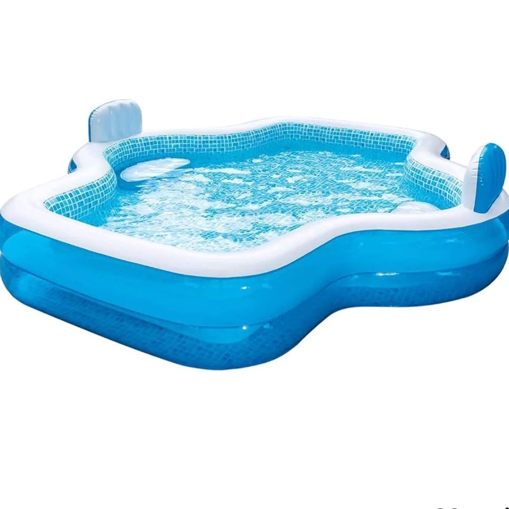 Members Mark Elegant Family Pool 10 Feet Long 2 Inflatable Seats. Brand new!